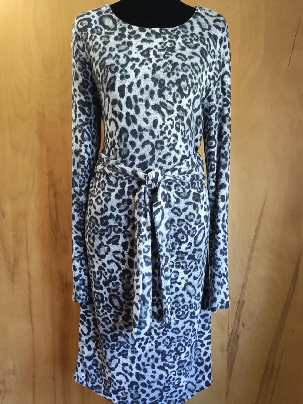 Apt. 9 Gray Leopard-Print Long Sleeve Belted Dress